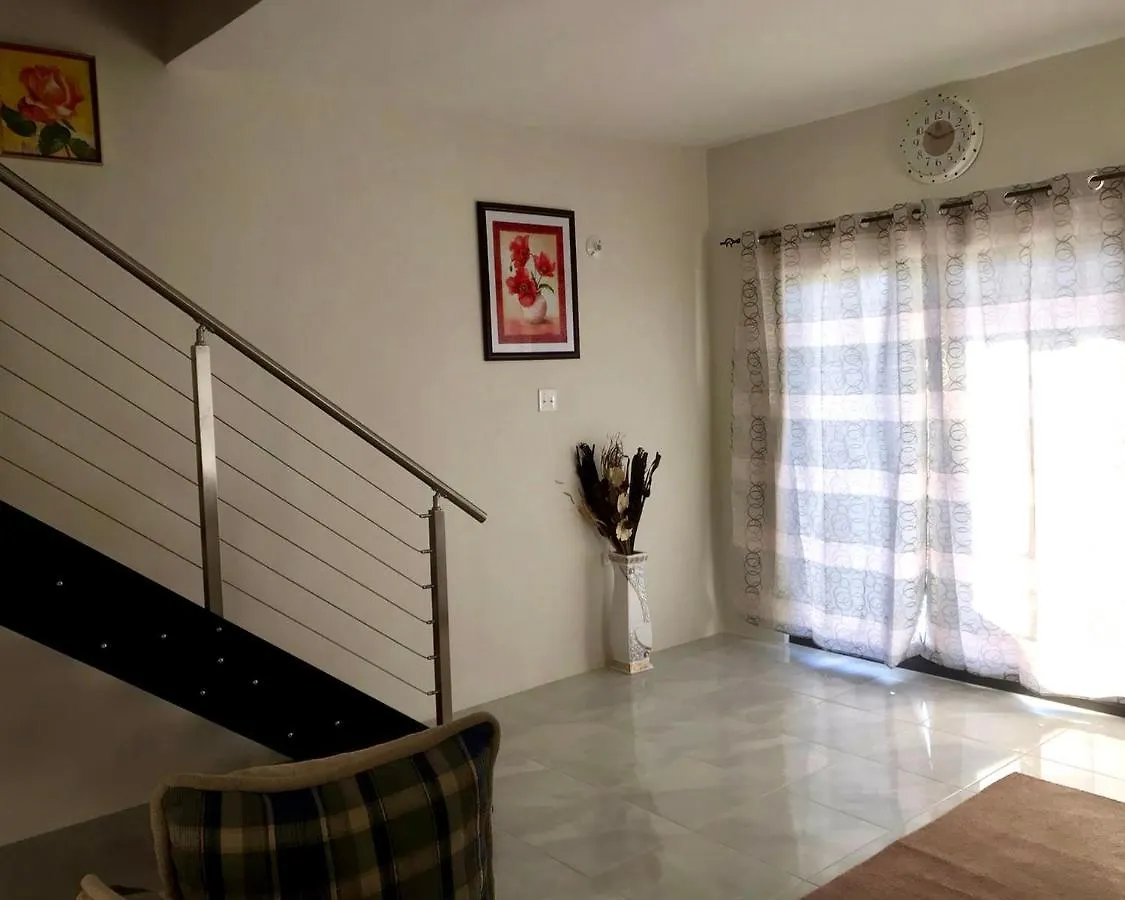 21 Estates Discovery Bay St Ann Jamaica 0*,